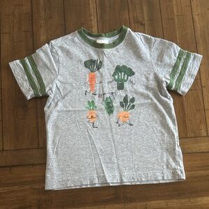 Hanna Andersson Gray and Green Veggie Print Tee